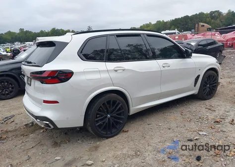 2024 BMW X5 xDrive40I z USA, uszkodzony, nr VIN 5UX23EU08R9S18430